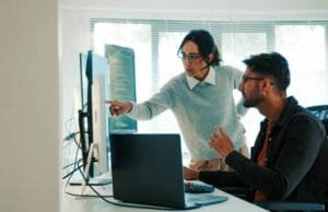 Cloud Databases vs On-Premise: Pros and Cons database management software